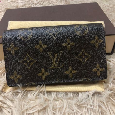 lv mono wallet.